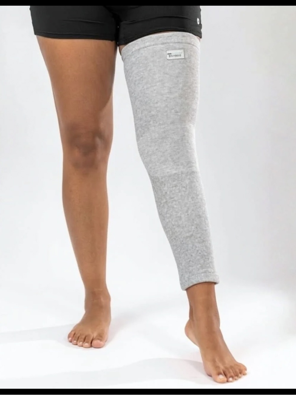 NWTPremium Bamboo Leg Sleeve (Single)natural healing designed in New
York sizeXL